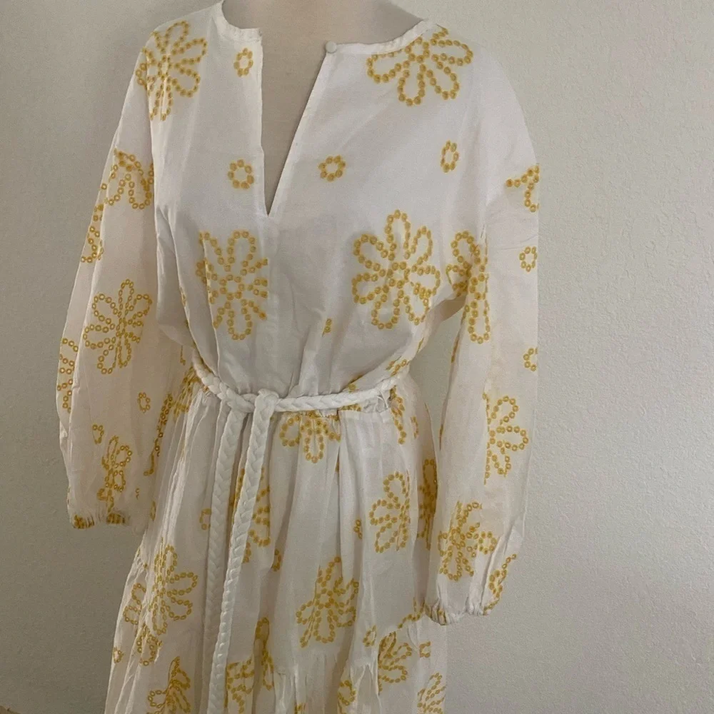 Alexis White Yellow Cottage Core Embroidered Eyelet Midi‎ Dress Women's Large - Picture 3 of 13
